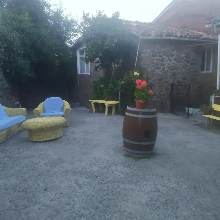 Pensionat Room In Guest Room - Rural House Faluche Chantada - Double Room Chantada